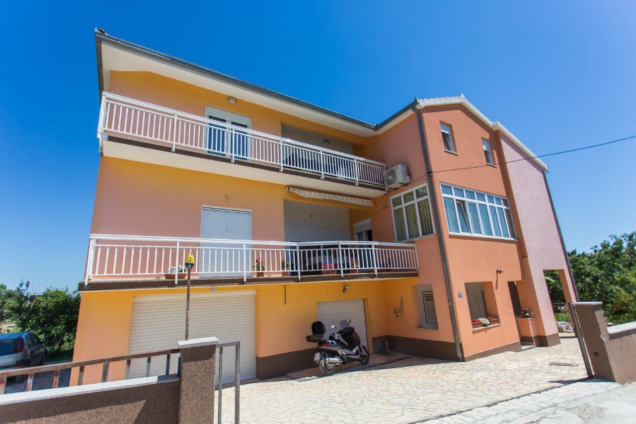 Apartment Marija 2 Near Split คาชเตลา ภายนอก รูปภาพ